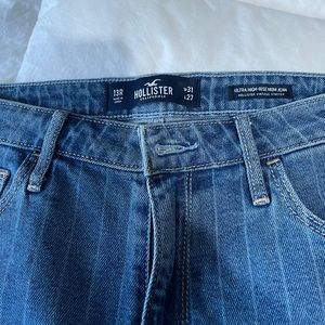 Hollister mom jeans